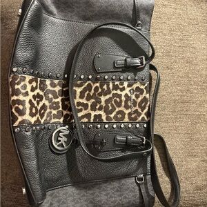 Michael Kors Black and Leopard Tote
